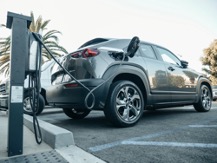 Florida Bans Its Municipalities From Regulating EV Chargers